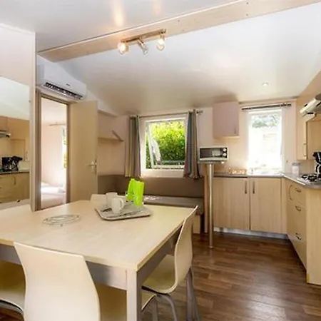 Eurocamp Mobilhomes At Brioni Sunny Camping *