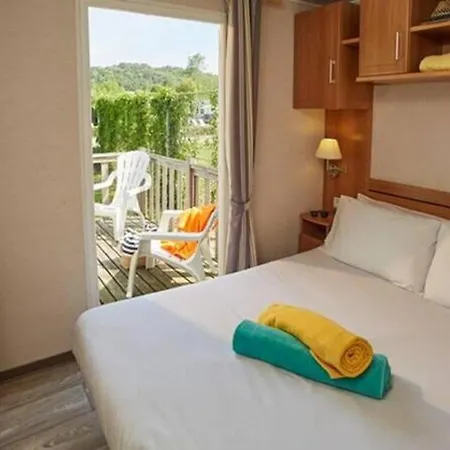 Eurocamp Mobilhomes At Brioni Sunny Kamp alanı