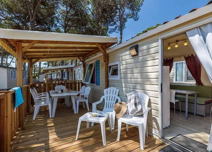 Camping Eurocamp Mobilhomes At Brioni Sunny Pula