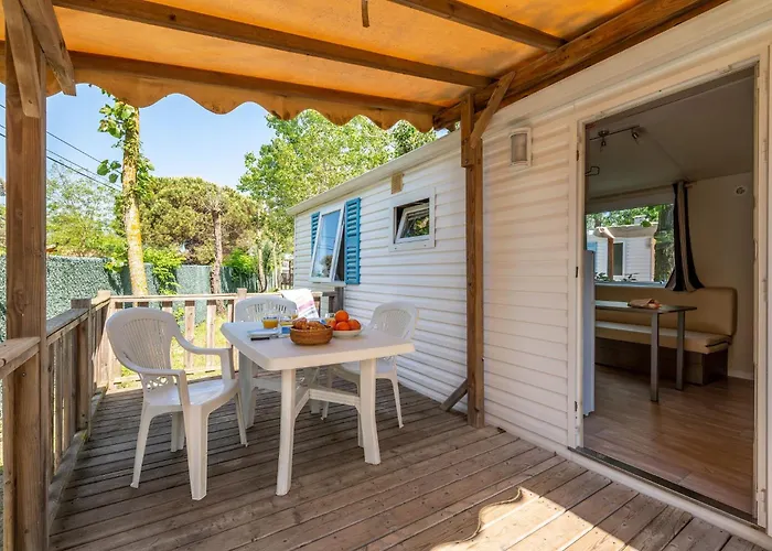 Eurocamp Mobilhomes At Brioni Sunny *