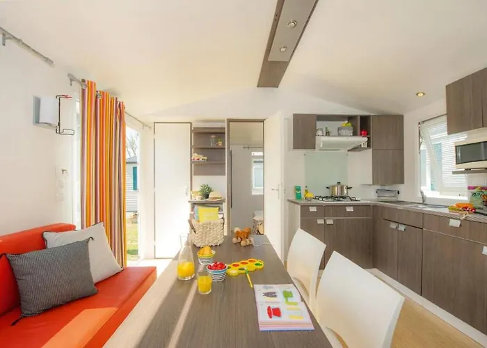 Eurocamp Mobilhomes At Brioni Sunny Pula