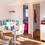 Campsite Eurocamp Mobilhomes At Brioni Sunny