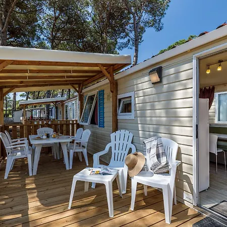 Campsite Eurocamp Mobilhomes At Brioni Sunny Pula