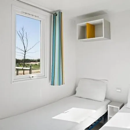 אתר קמפינג Eurocamp Mobilhomes At Brioni Sunny *