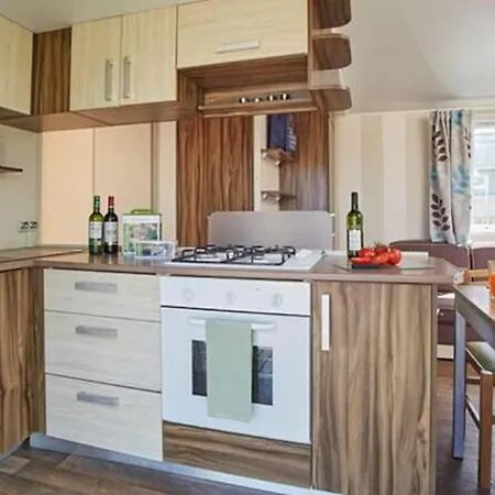 Eurocamp Mobilhomes At Brioni Sunny פולה