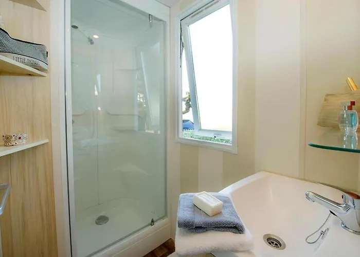 Eurocamp Mobilhomes At Brioni Sunny 풀라
