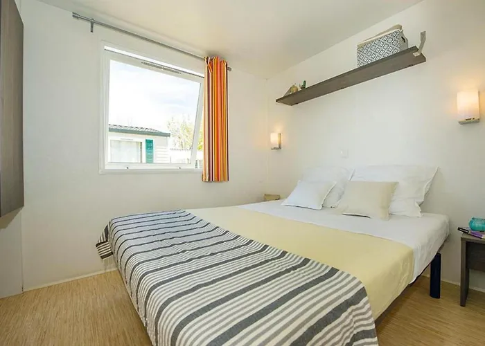 Eurocamp Mobilhomes At Brioni Sunny Kemping Pula