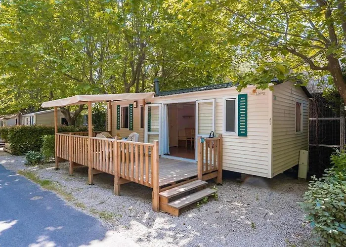 Eurocamp Mobilhomes At Brioni Sunny * Pula