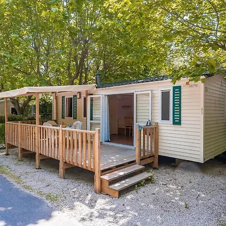 Eurocamp Mobilhomes At Brioni Sunny Kamp Pula