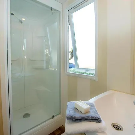 Eurocamp Mobilhomes At Brioni Sunny Пула